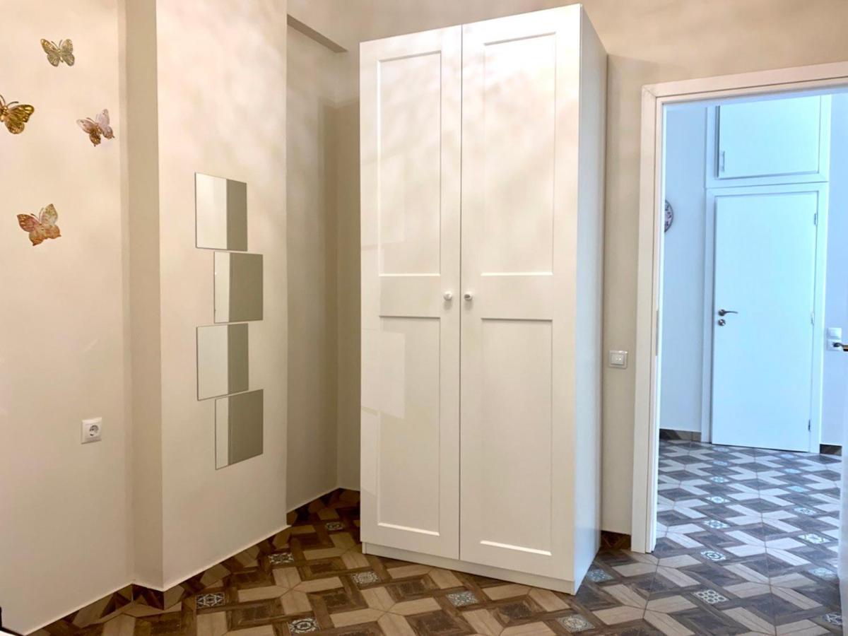 Dafni'S Home Is In 200M To Metro Ag Ioanis Athen Exterior foto