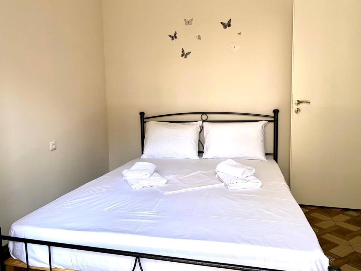 Dafni'S Home Is In 200M To Metro Ag Ioanis Athen Exterior foto