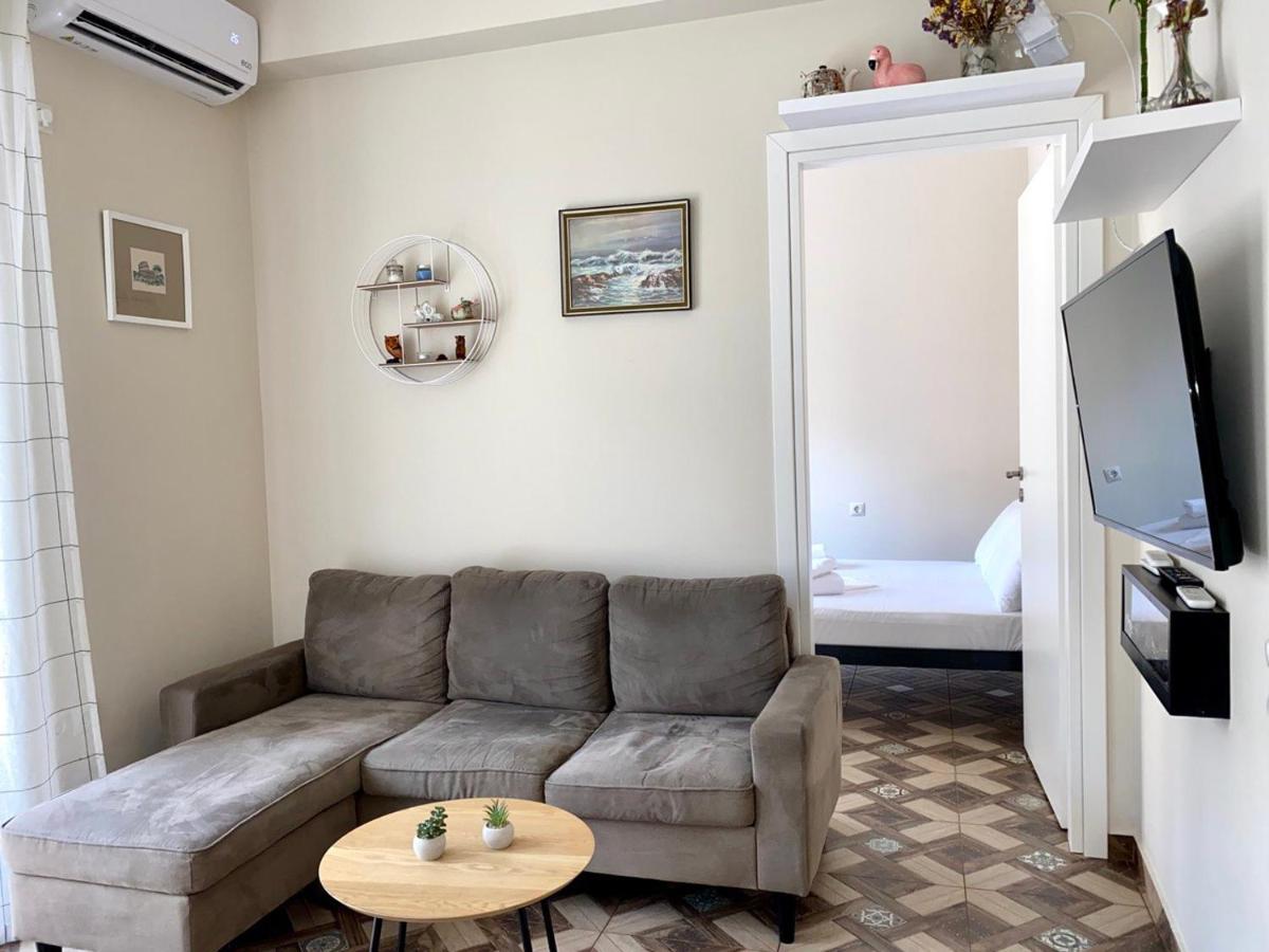 Dafni'S Home Is In 200M To Metro Ag Ioanis Athen Exterior foto